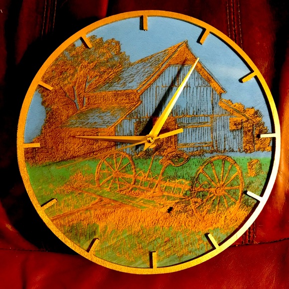 Engraved clock - Picture 1 of 1
